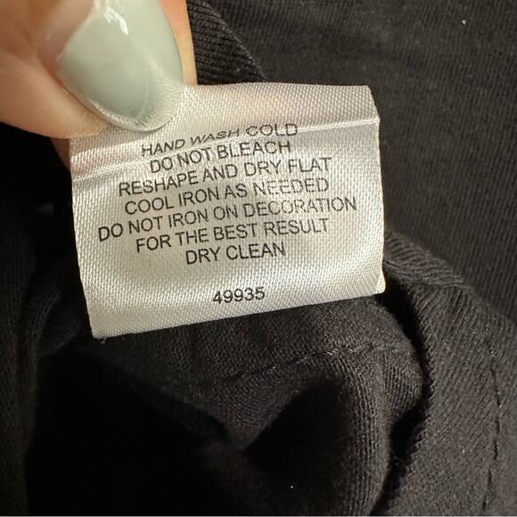 Romeo & Juliet Top Couture Embroidered NEW! - Picture 9 of 10